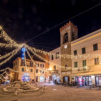 piazza-natale-trasimeno.jpg